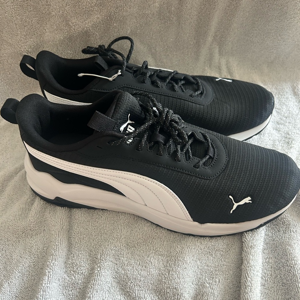 Puma Zip C Black Sneaker Size 10.5 Mens